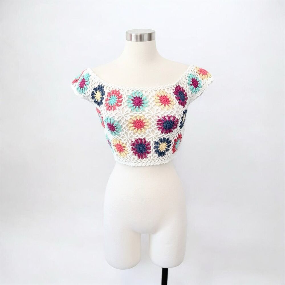 Forever 21 NWT White Short Sleeve Top Peasant Off Shoulder Crochet Small